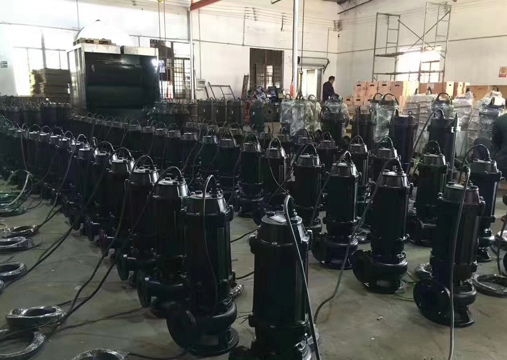 潛水排污泵.png